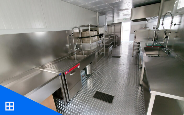 Military-and-Mobile-Kitchen